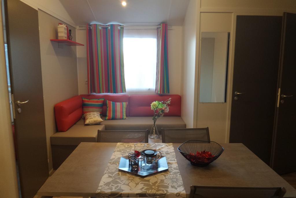 Camping Mobile Home U Sole Marinu Patrimonio Værelse billede